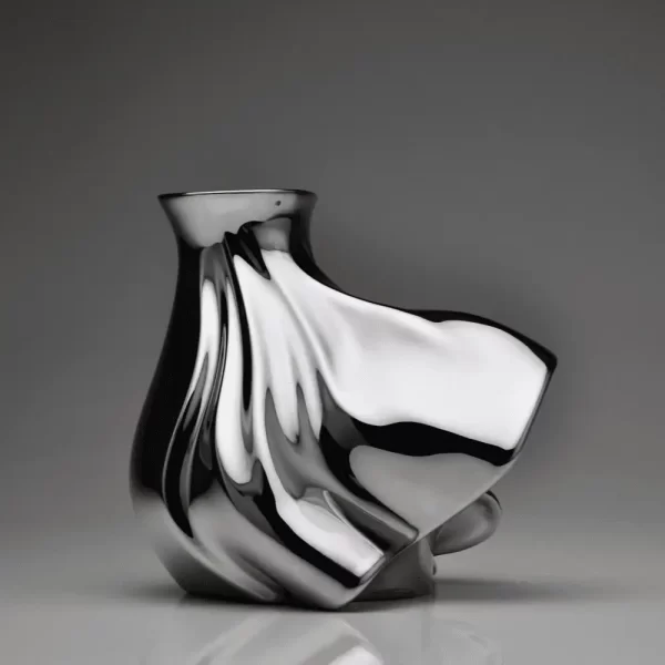 Single porcelain vase with external painting in silver on a neutral background.